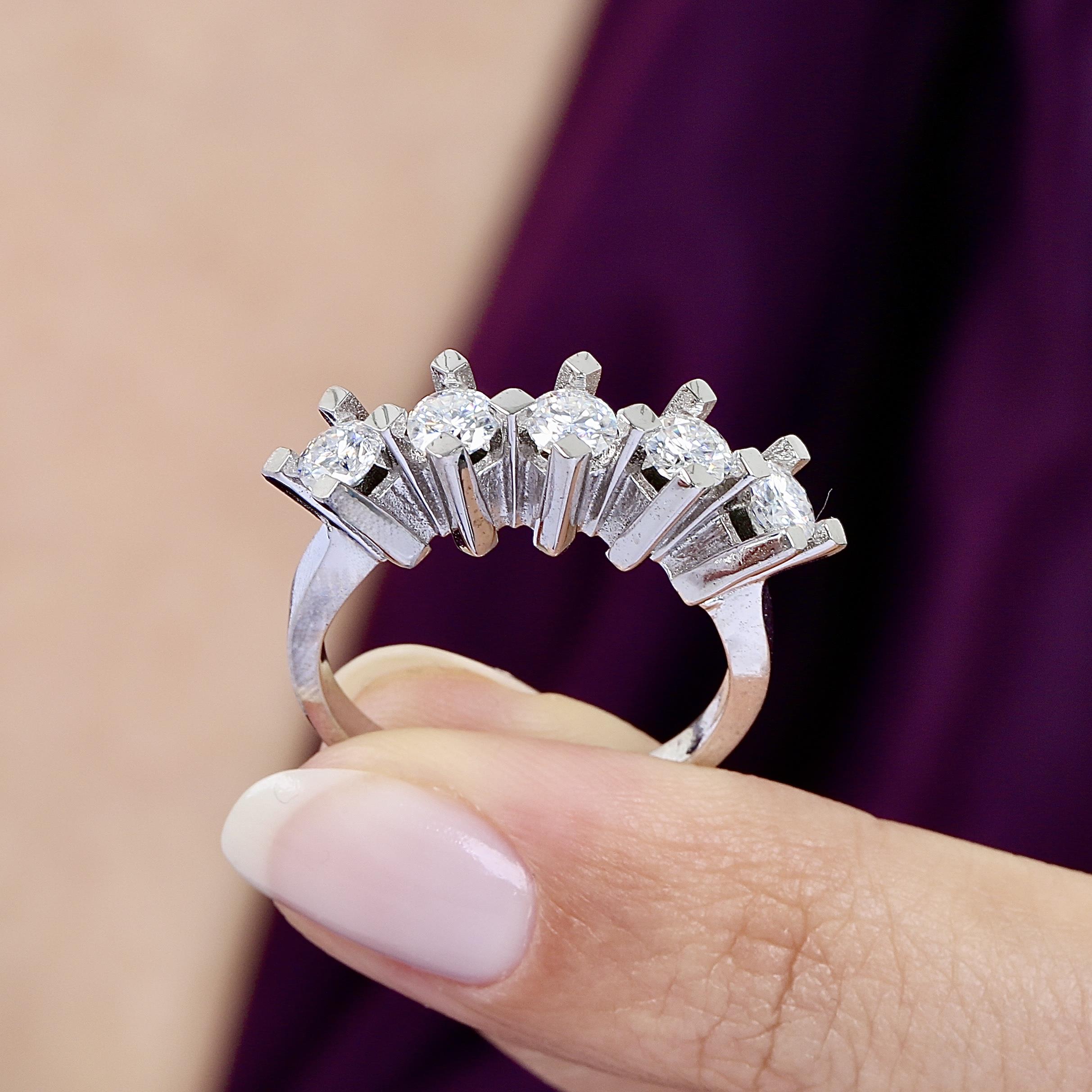 0.95 Ct Moissanite Lustrous Five Stone 925K Sterling Silver Ring