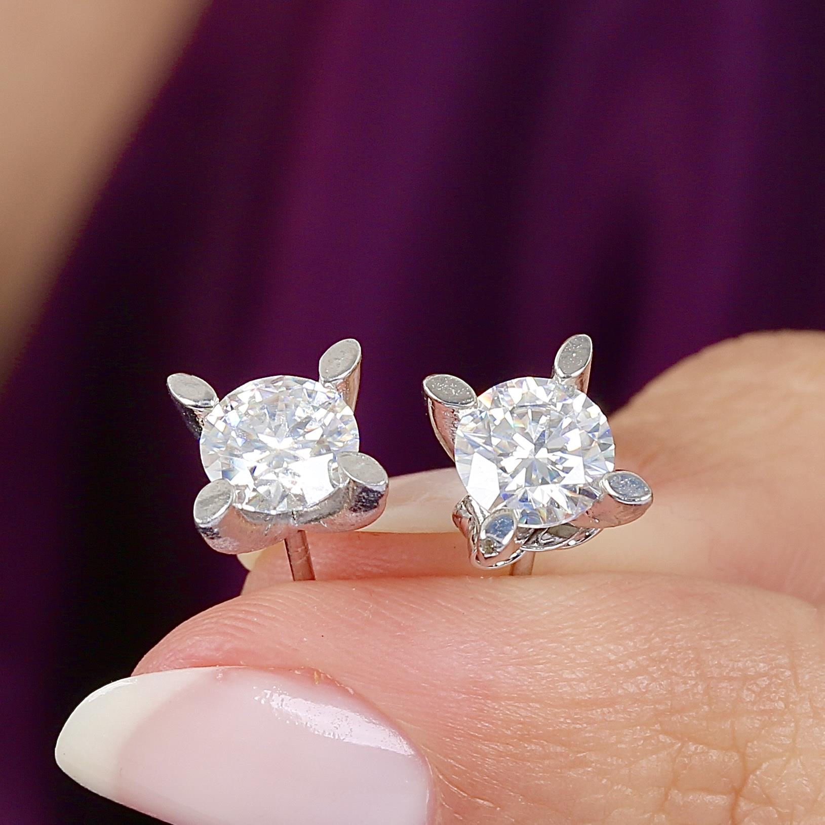 1.20 Ct Moissanite Brilliant Solitaire 925K Sterling Silver Earrings