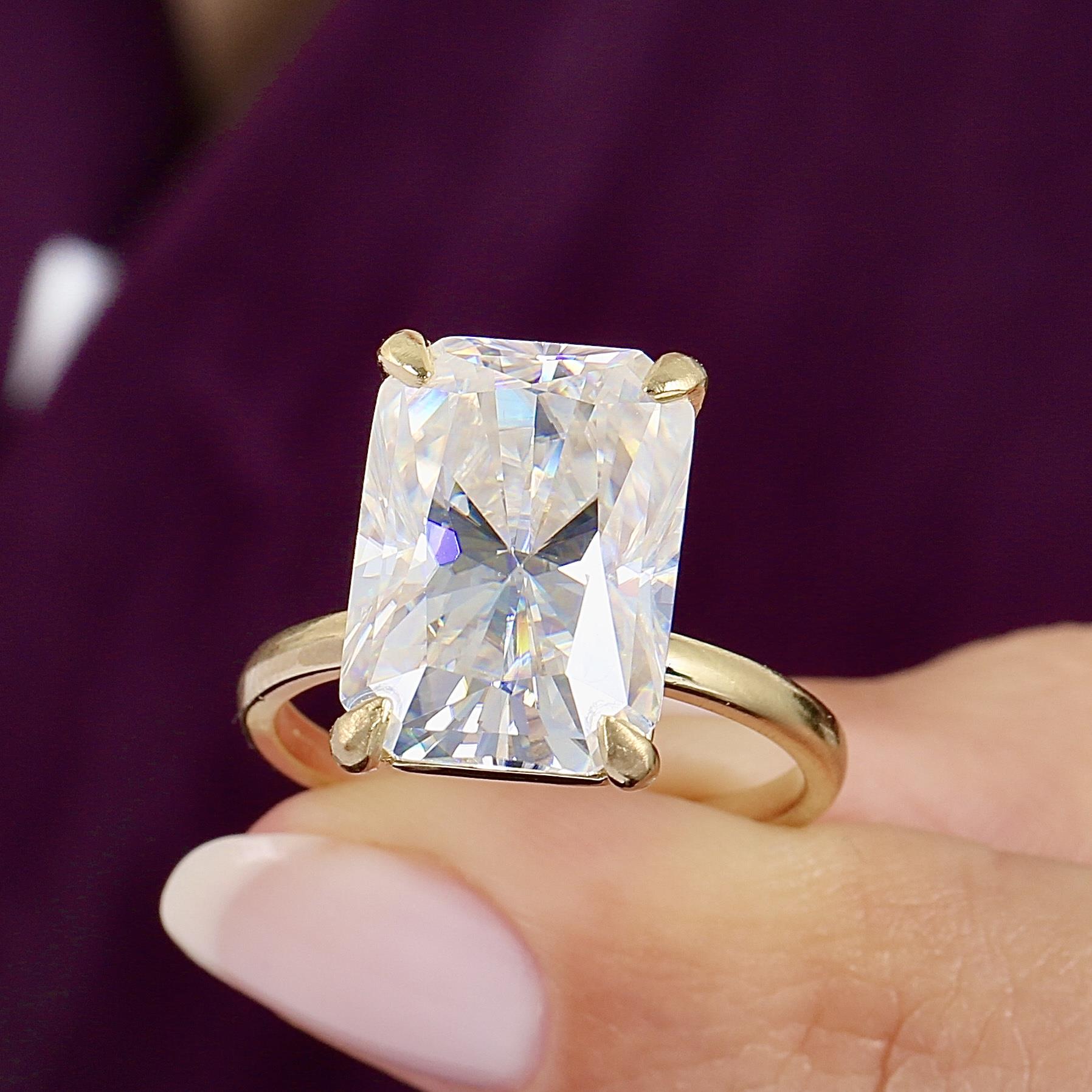 10.00 Ct Moissanite Modern Grandeur Solitaire 14K Gold Ring