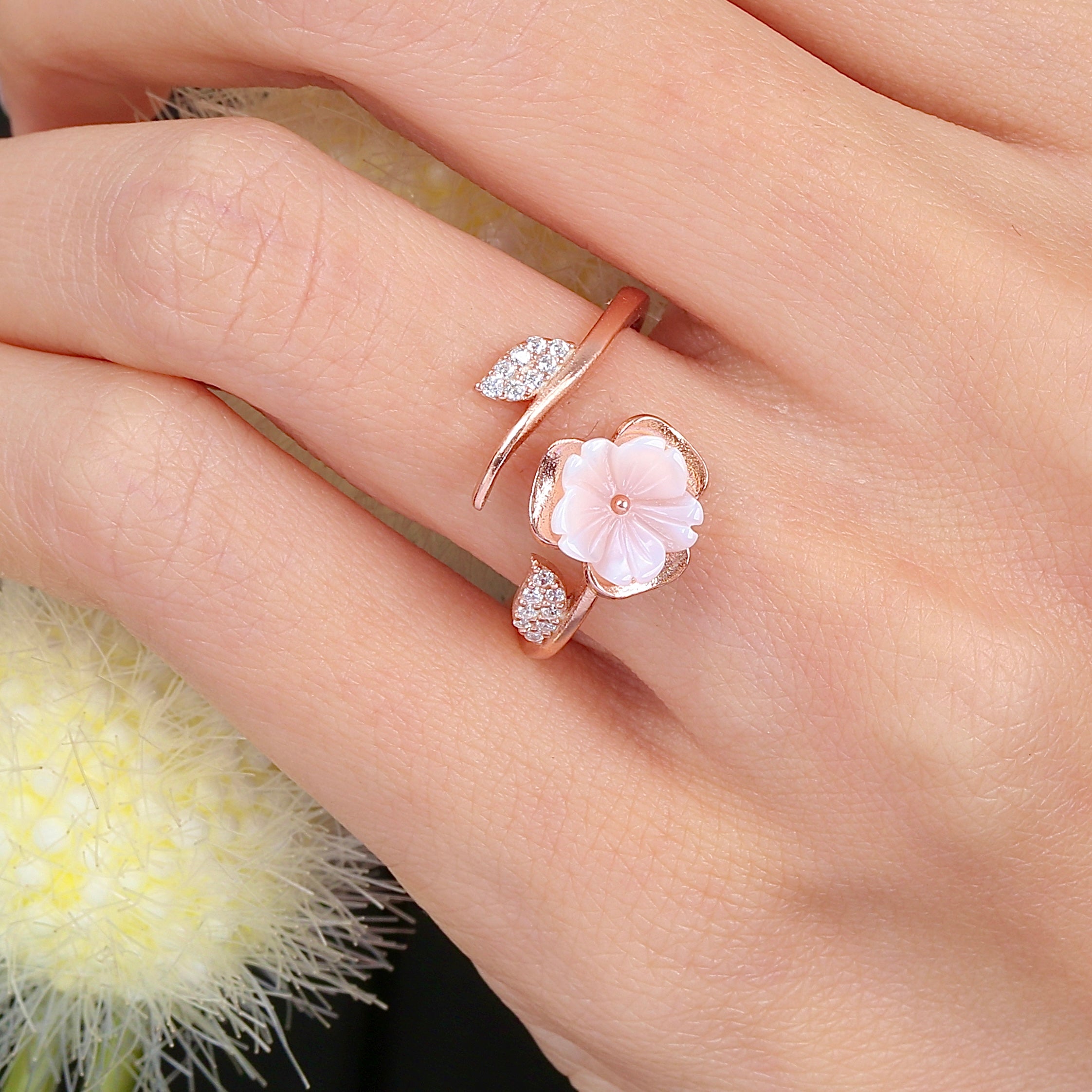 Romantic Bloom Leaf Mother of Pearl CZ Rose Gold 925K Sterling Silver Ring - Etossimo Jewelry