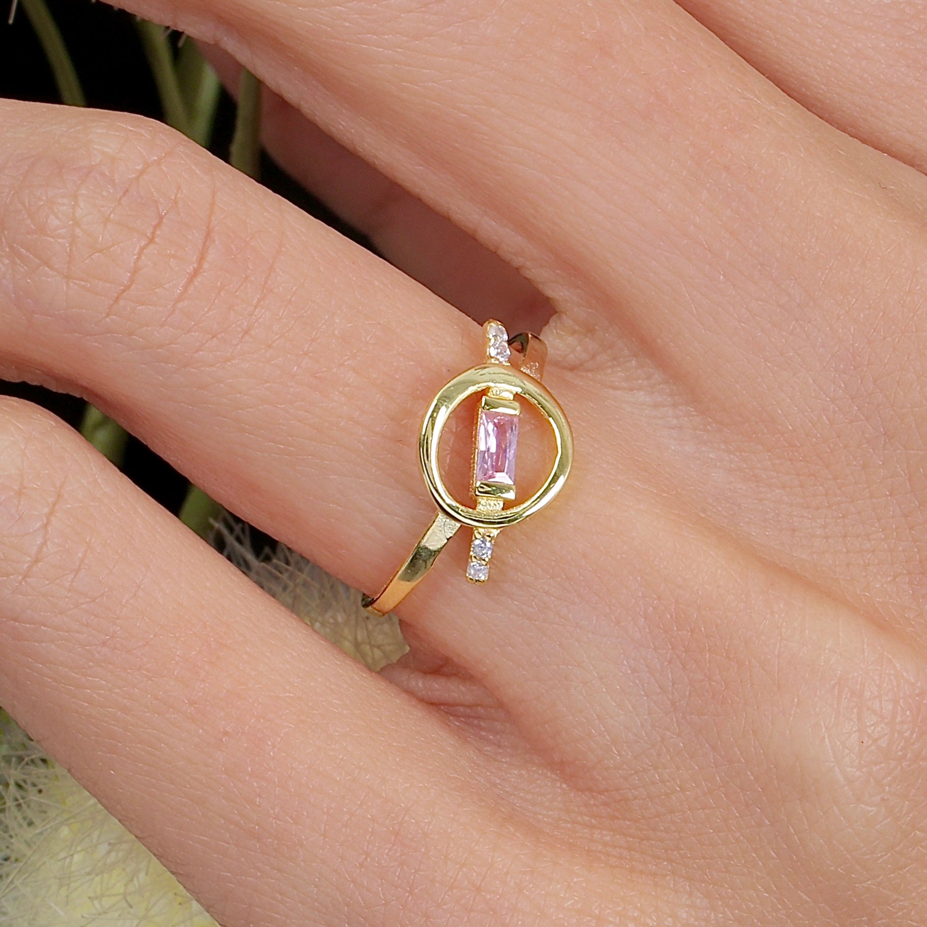 Golden Orbit Circle Pink CZ 14K Gold Ring - Etossimo Jewelry