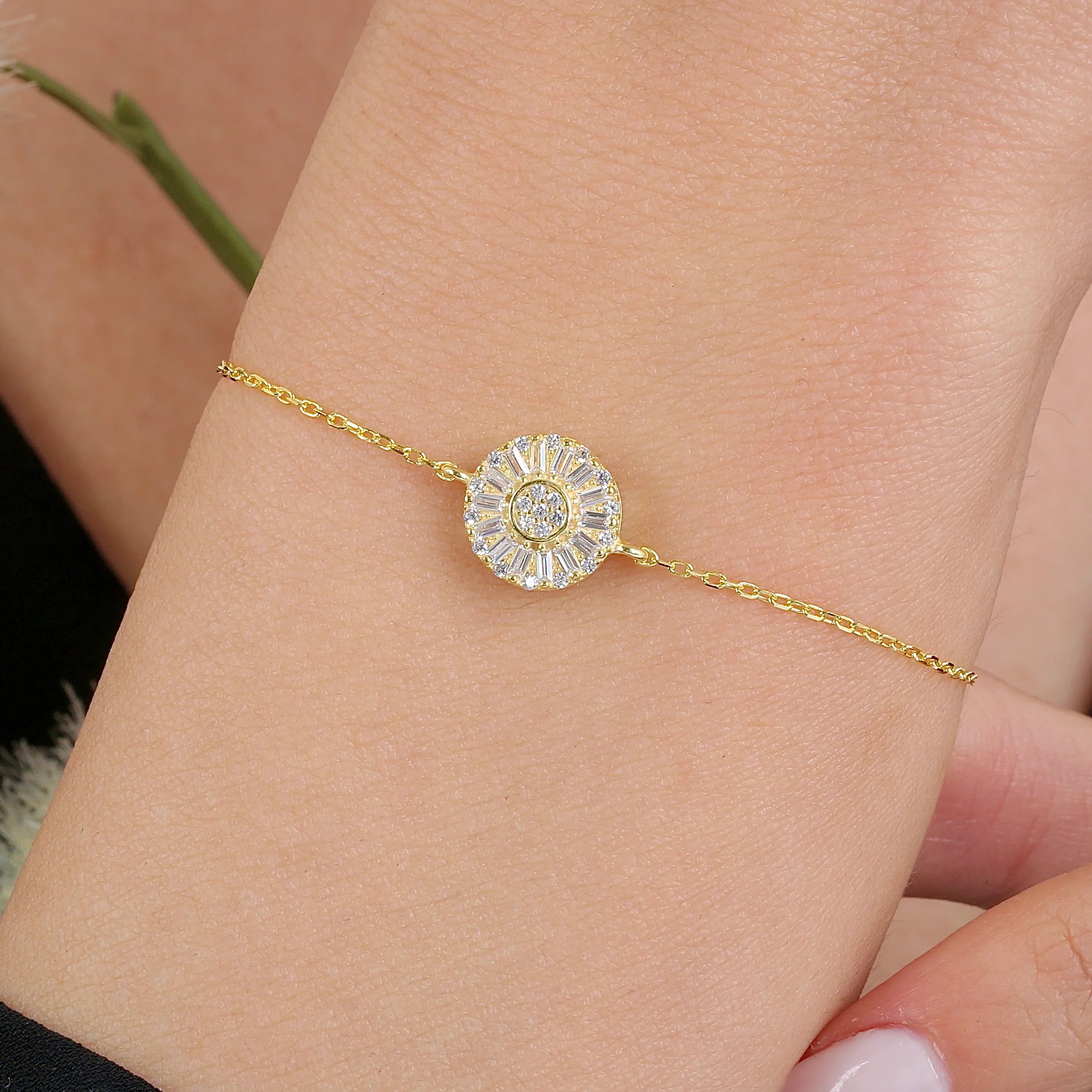 Golden Sunbeam Halo CZ 14K Gold Bracelet - Etossimo Jewelry