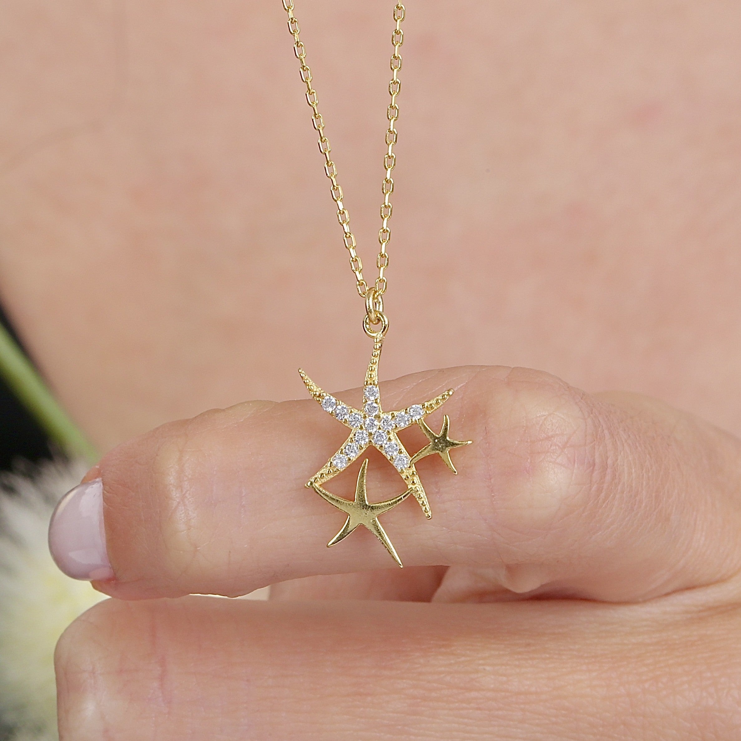 Celestial Starfish Dance CZ 14K Gold Necklace - Etossimo Jewelry