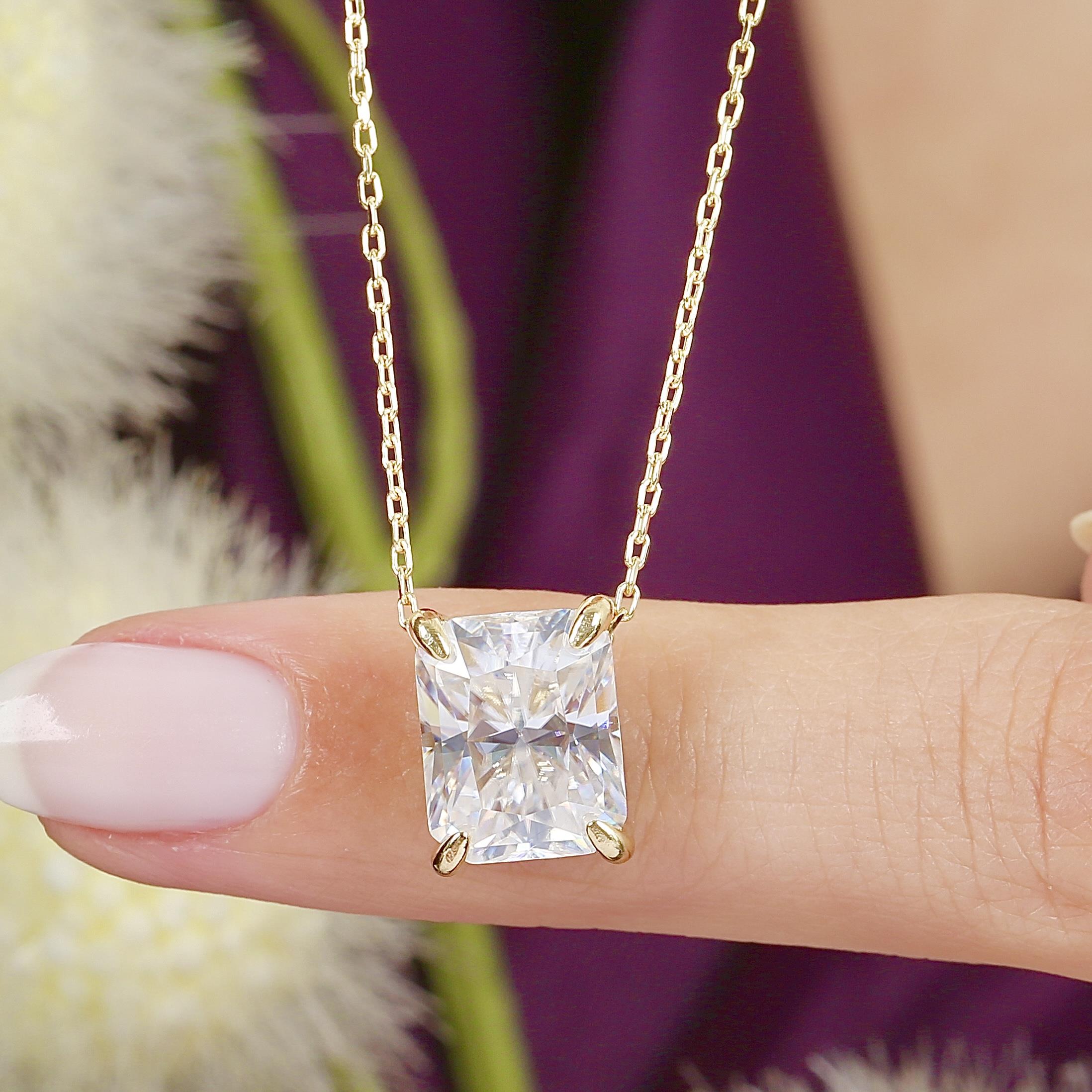 4.00 Ct Moissanite Modern Grandeur Solitaire 14K Gold Necklace