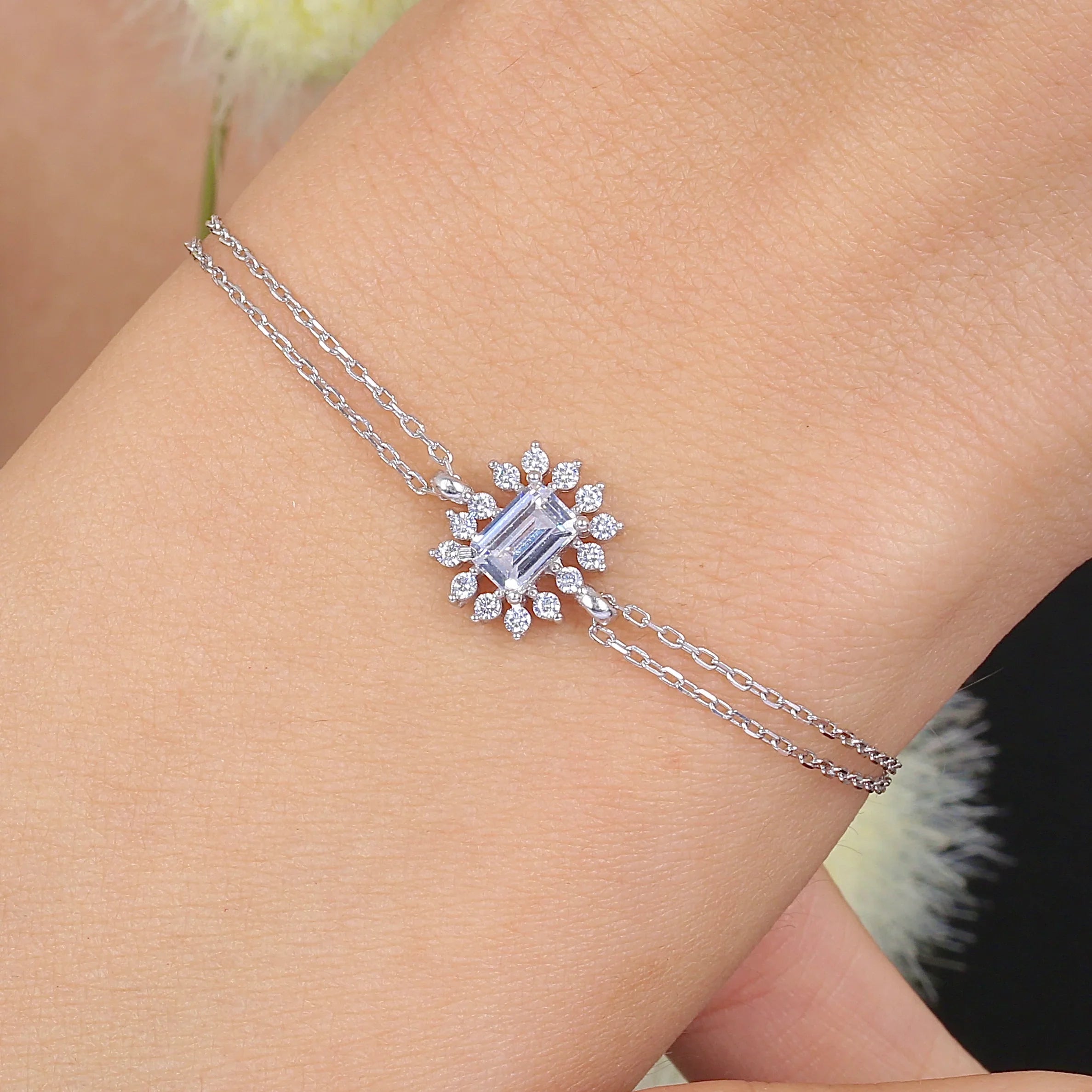 Lustrous Sunstar Baguette CZ 925K Sterling Silver Bracelet - Etossimo Jewelry