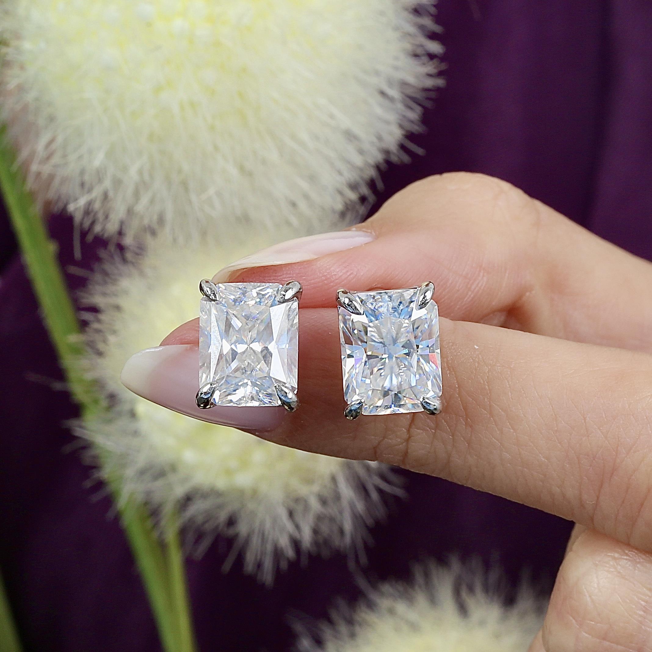 8.00 Ct Moissanite Modern Grandeur Solitaire 925K Sterling Silver Earrings