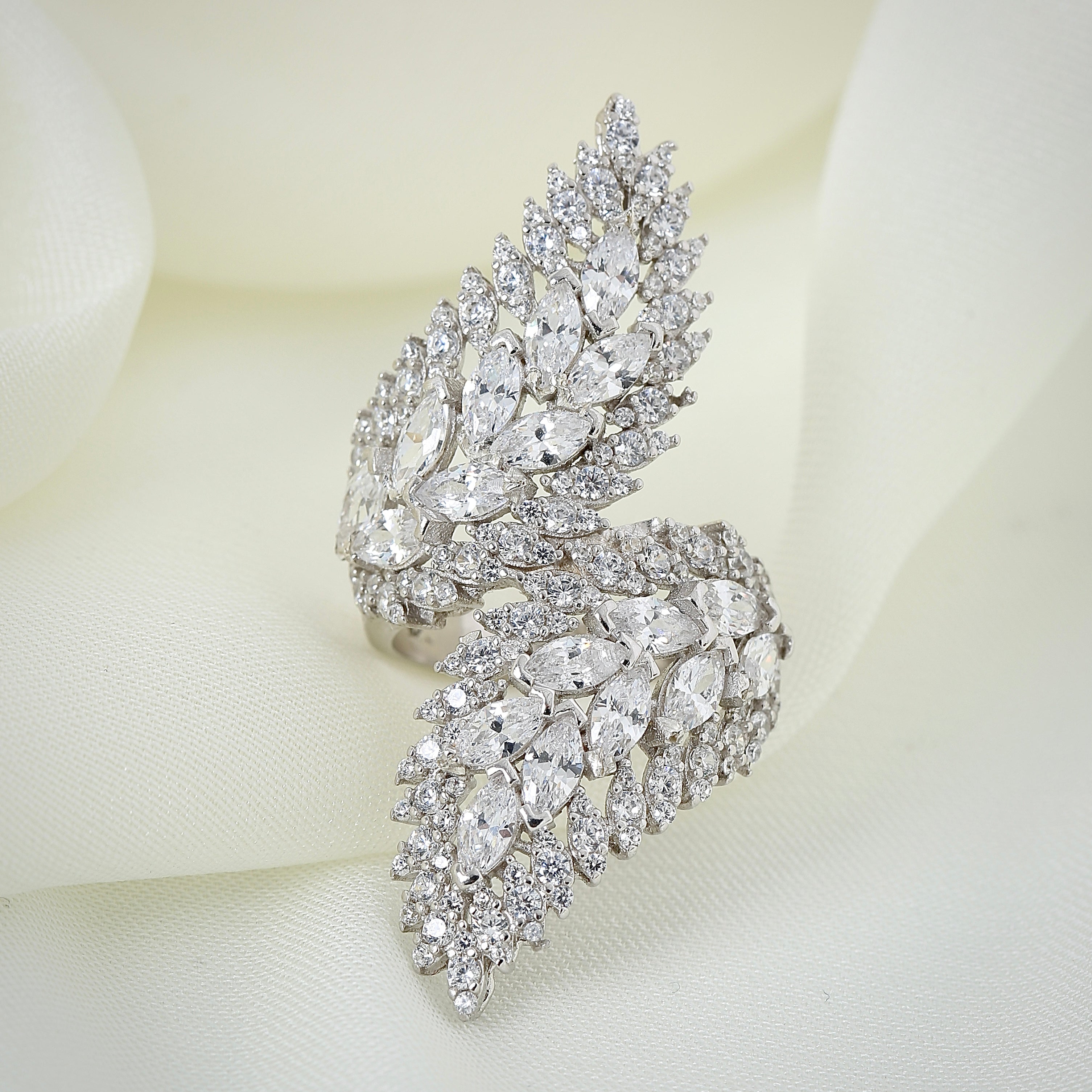 Majestic Elegance Angelic Leaves CZ 925K Sterling Silver Ring - Etossimo Jewelry