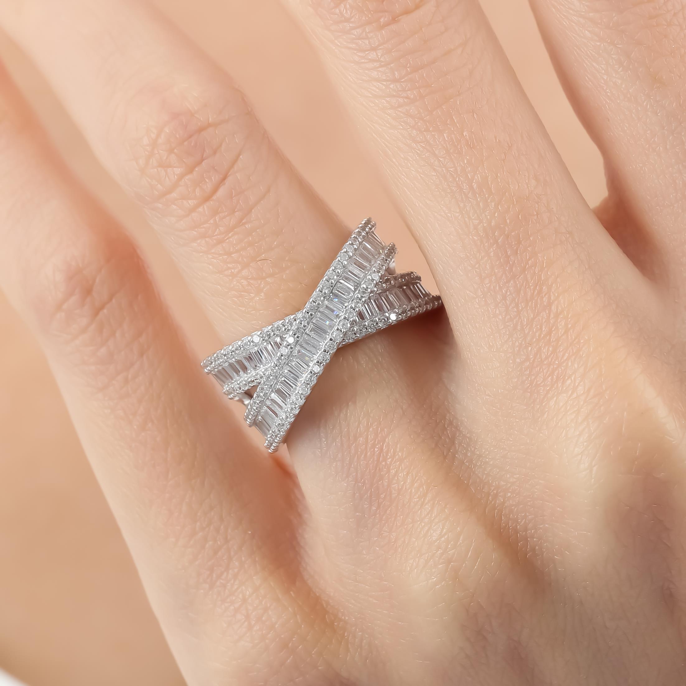 Elegant Knot Baguette CZ 925K Sterling Silver Ring