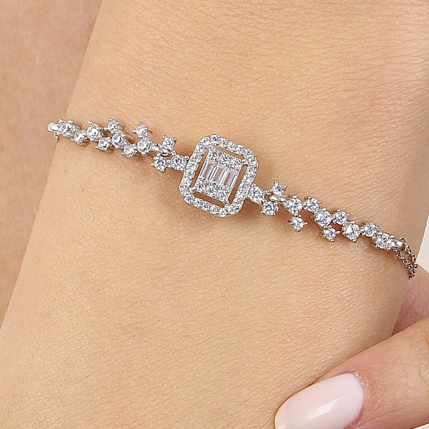 Royal Glow CZ 925K Sterling Silver Bracelet