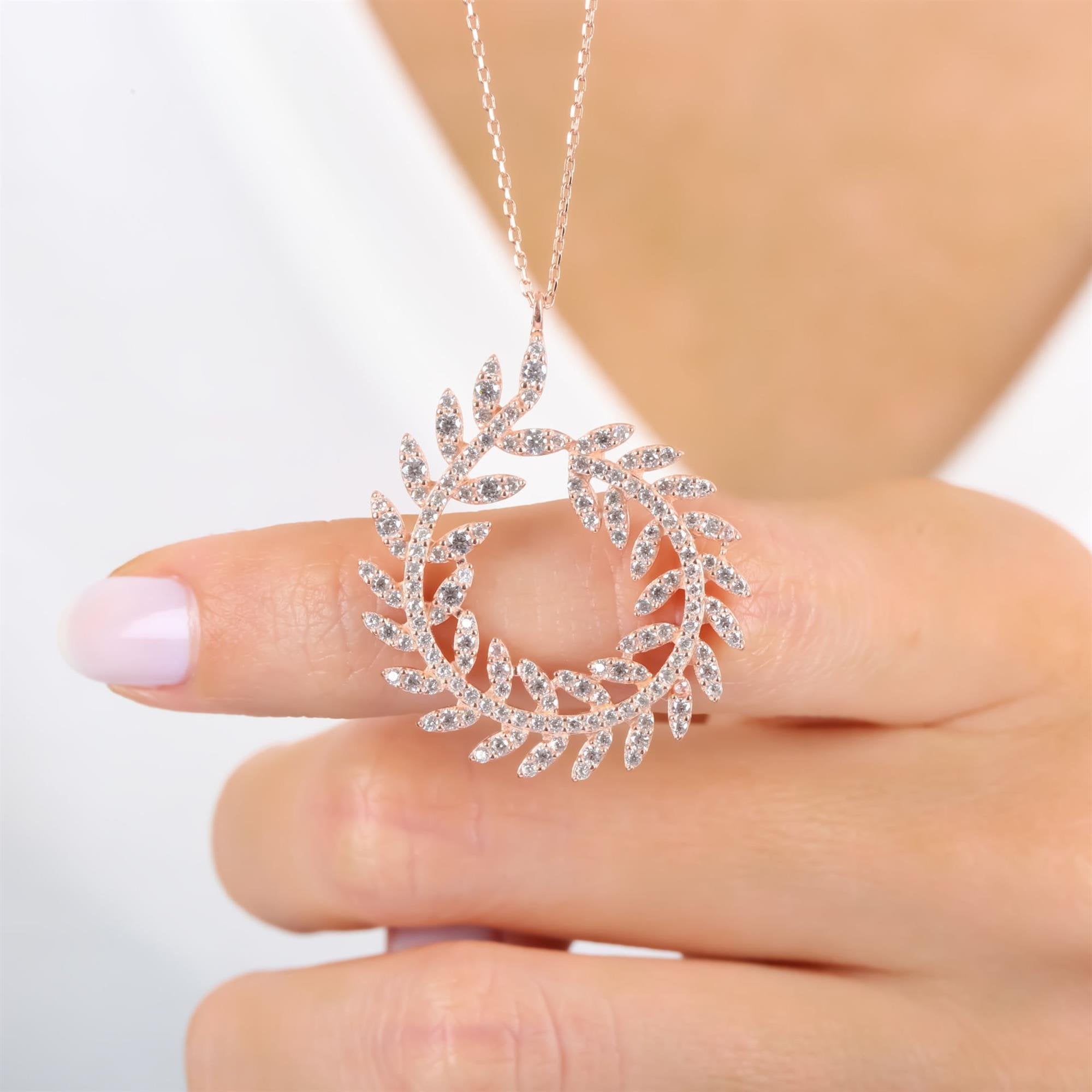 Ancient Laurel Dream CZ Rose Gold 925K Sterling Silver Necklace