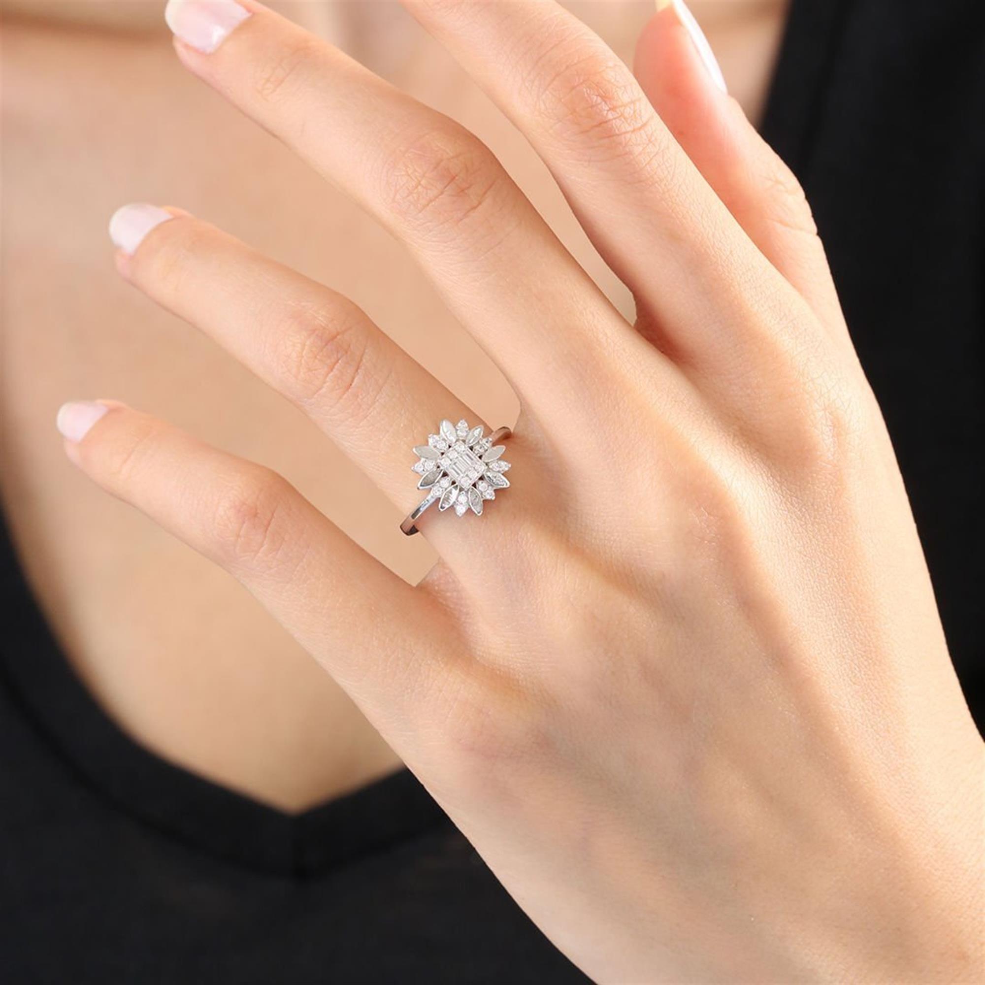 Baguette Sun Bloom CZ 925K Sterling Silver Ring